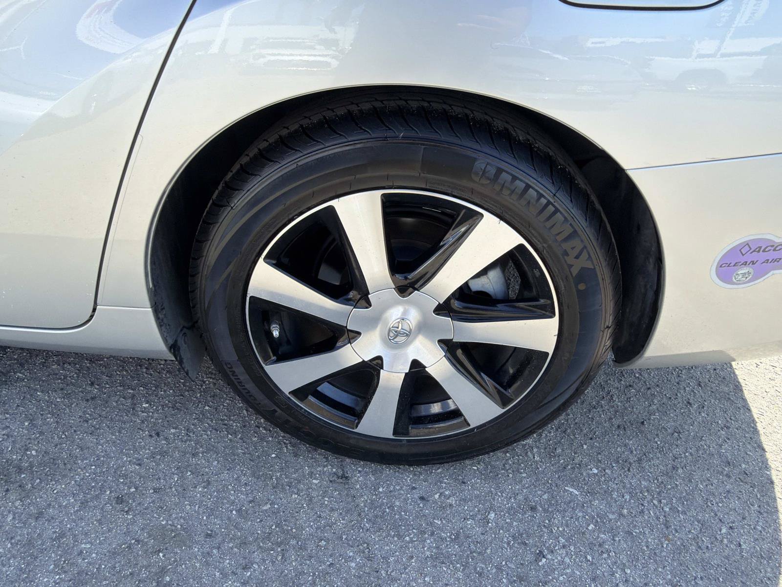 Used 2019 Toyota Mirai FWD image 6