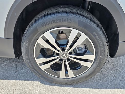 New 2026 Mercedes-Benz GLB 250 4MATIC image 10