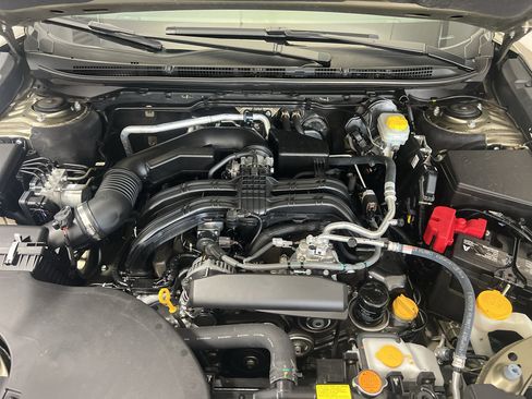 Used 2024 Subaru Outback Premium image 37