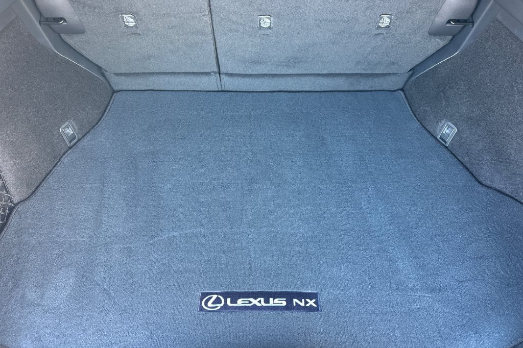 Used 2026 Lexus NX 350h AWD w/ Accessory Package (Z1) image 17