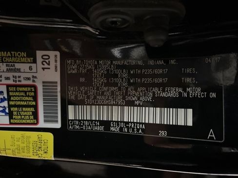Used 2017 Toyota Sienna XLE image 26