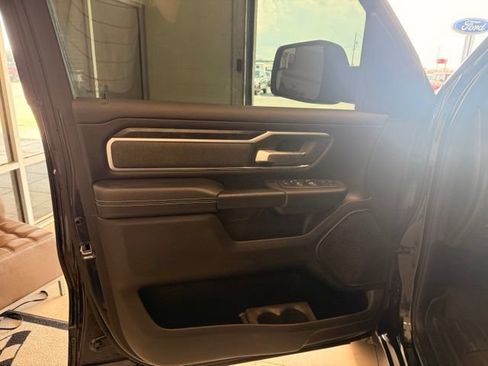 Used 2021 RAM 1500 Big Horn AWD/4WD image 12