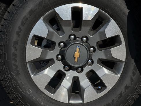 New 2026 Chevrolet Silverado 2500 Custom w/ Custom Value Package image 9