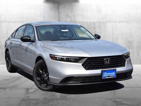 New 2025 Honda Accord SE image 2