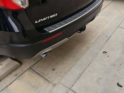 Used 2020 Ford Explorer Limited w/ Class III Trailer Tow Package AWD/4WD image 13