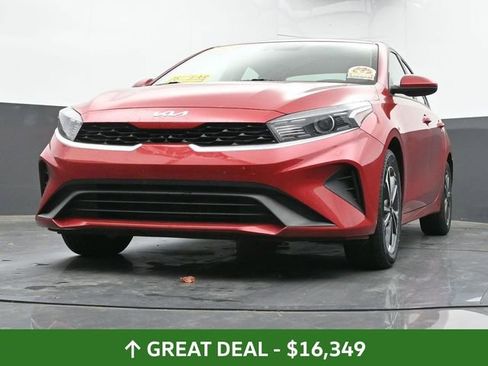 Used 2024 Kia Forte LXS image 43