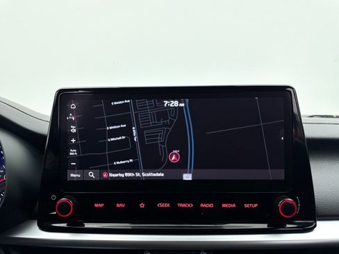 Used 2023 Kia Forte GT-Line image 5