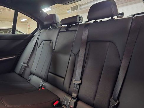 Used 2026 BMW 330i xDrive Sedan w/ Premium Package image 19