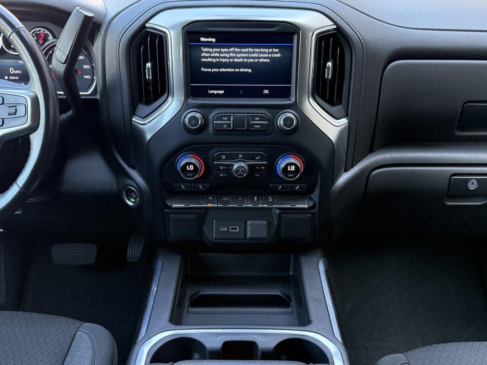 Used 2022 Chevrolet Silverado 1500 RST AWD/4WD image 33