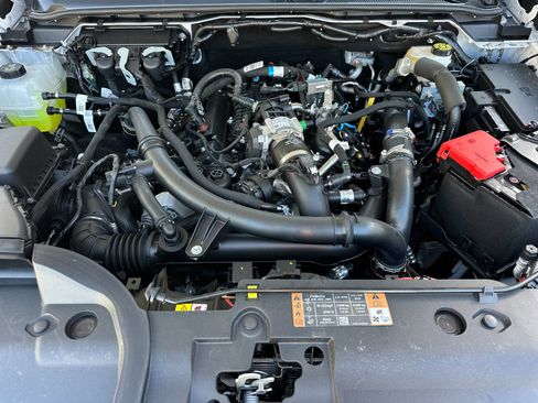 New 2025 Ford Ranger XLT w/ FX4 Off-Road Package AWD/4WD image 31