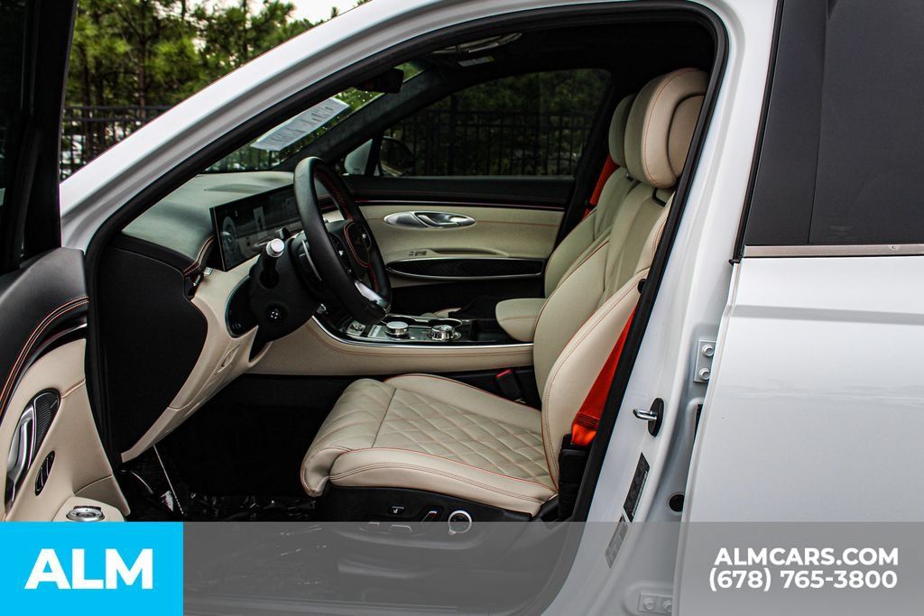 Used 2026 Genesis GV70 3.5T Sport Prestige AWD/4WD image 16