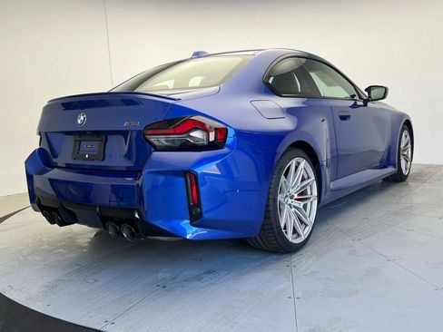Used 2025 BMW M2 w/ Lighting Package image 3