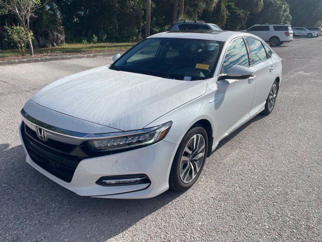 Used 2018 Honda Accord Touring image 5