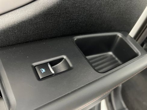 Used 2025 Ford Expedition Max Active image 17