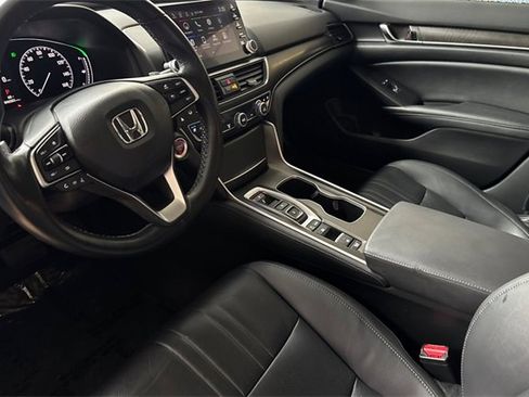 Certified 2021 Honda Accord Touring image 11