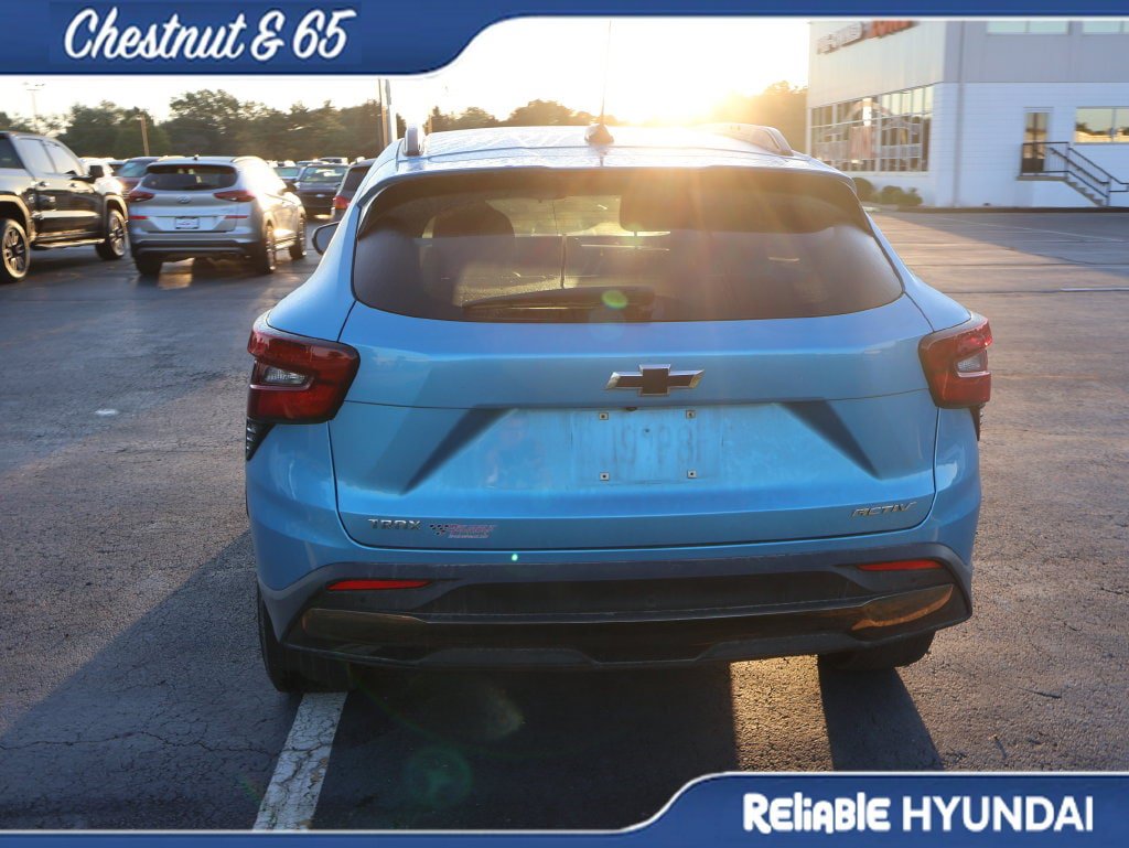 Used 2025 Chevrolet Trax ACTIV w/ Driver Confidence Package FWD image 18
