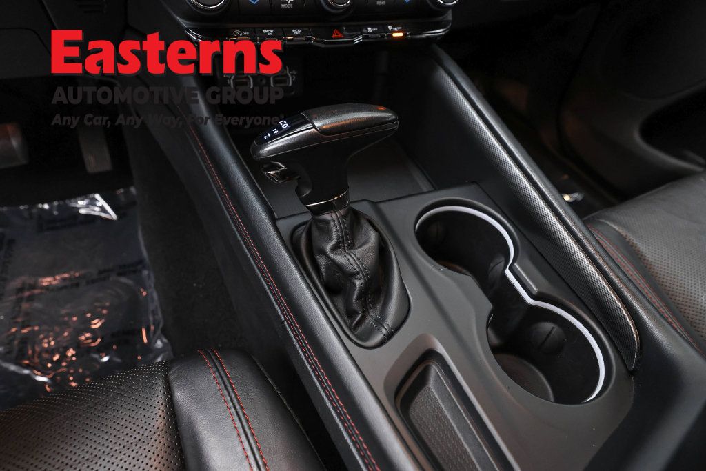 Used 2024 Dodge Durango GT RWD image 15