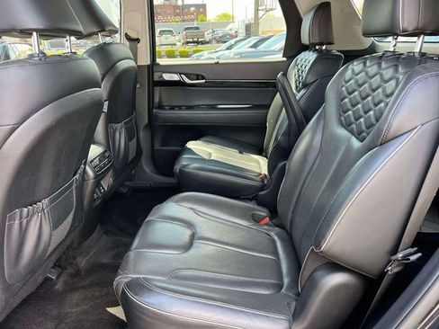 Used 2021 Hyundai Palisade Limited w/ Cargo Package AWD/4WD image 12