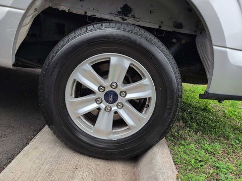 Used 2016 Ford F150 XLT RWD image 14