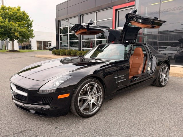 Used 2011 Mercedes-Benz SLS AMG Coupe image 12