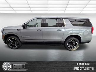 New 2026 GMC Yukon XL Elevation w/ Elevation Premium Package AWD/4WD video 2
