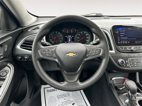Used 2023 Chevrolet Malibu LT image 12