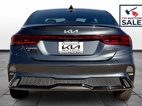 Certified 2024 Kia Forte GT-Line image 4
