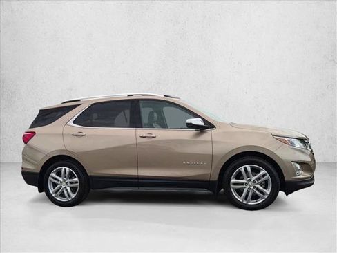 Certified 2019 Chevrolet Equinox Premier FWD image 9