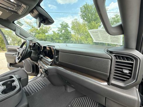 Certified 2024 Chevrolet Silverado 1500 LT AWD/4WD image 27