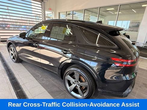 Used 2022 Genesis GV70 3.5T Sport w/ Sport Prestige Package image 5