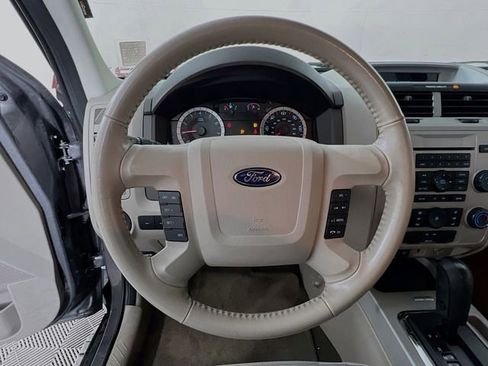 Used 2012 Ford Escape XLT image 12