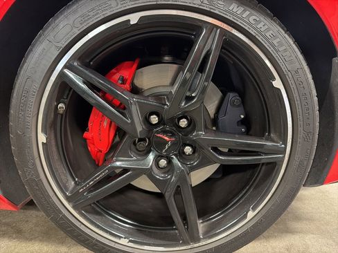 Used 2022 Chevrolet Corvette Stingray Preferred Conv w/ Z51 Performance Package RWD image 10