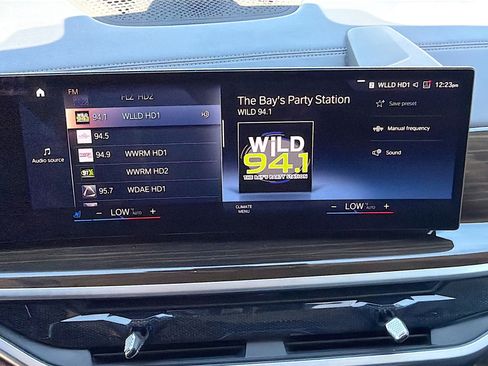 Used 2023 BMW X7 xDrive40i image 33