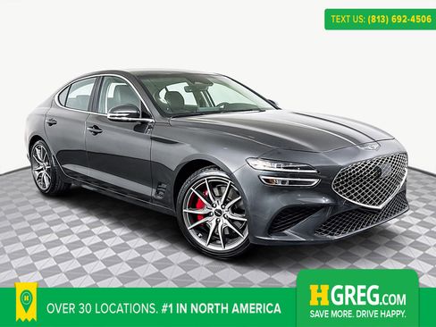 Used 2025 Genesis G70 2.5T image 1