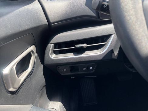 Used 2025 Kia K4 FWD image 28