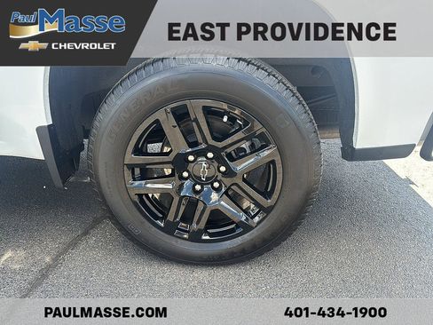 Certified 2024 Chevrolet Silverado 1500 RST w/ Rally Edition AWD/4WD image 9