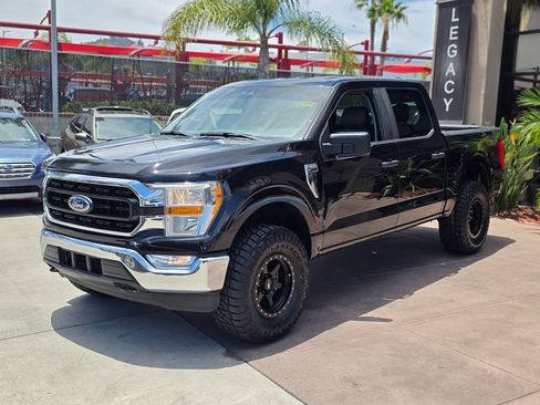 Used 2021 Ford F150 XLT AWD/4WD image 5