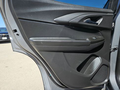 Used 2023 Chevrolet TrailBlazer LT image 15