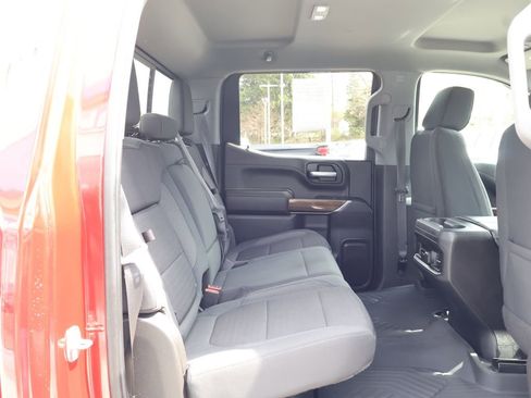 Used 2021 Chevrolet Silverado 1500 LT Trail Boss w/ Convenience Package II image 39