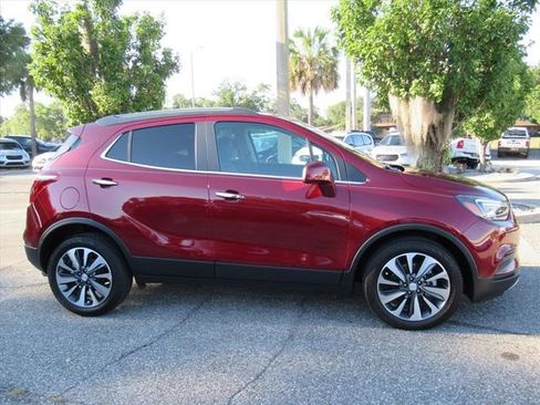 Used 2022 Buick Encore Preferred w/ Safety Package FWD image 2