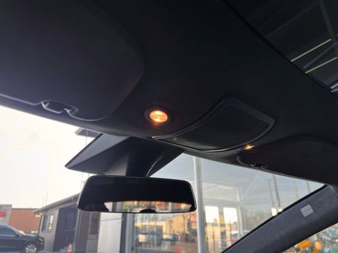 Used 2019 Tesla Model S Long Range image 38