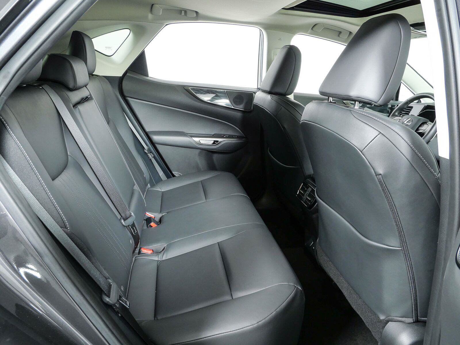 Used 2023 Lexus NX 350 AWD image 22