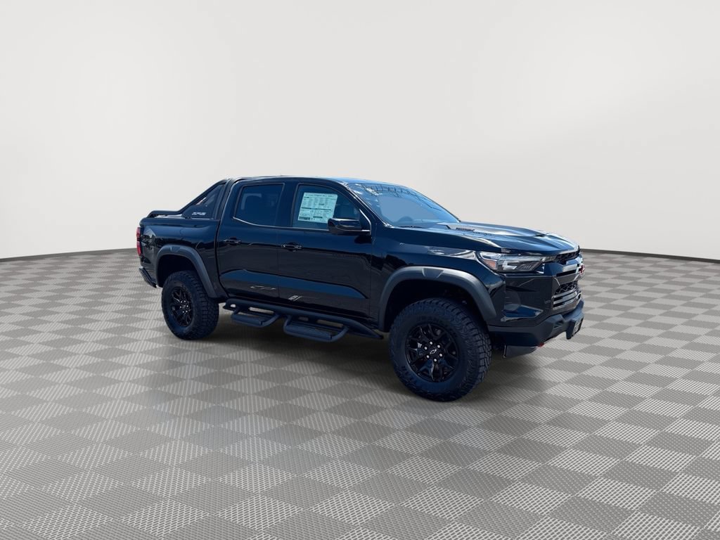 New 2026 Chevrolet Colorado ZR2 w/ Midnight Edition AWD/4WD image 2