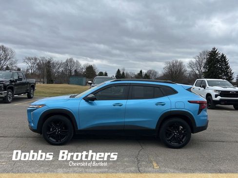 Used 2025 Chevrolet Trax ACTIV w/ Driver Confidence Package image 2