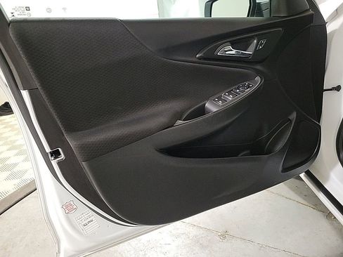 Used 2024 Chevrolet Malibu LT image 21