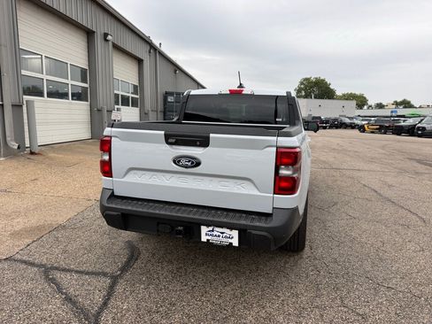 Used 2026 Ford Maverick Lariat w/ 4K Tow Package AWD/4WD image 5