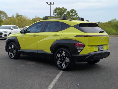 Used 2024 Hyundai Kona SEL w/ Convenience Package image 7