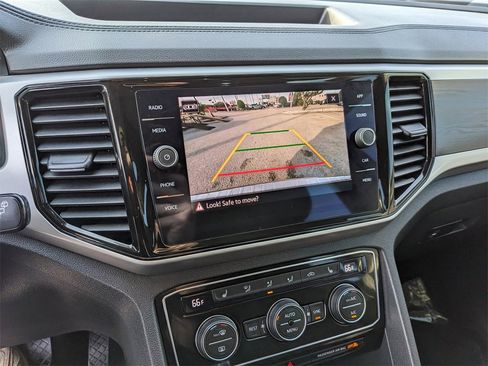 Certified 2023 Volkswagen Atlas SE w/ Panoramic Sunroof Package image 22