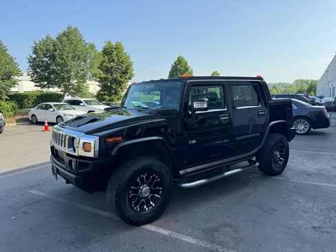 Used 2005 HUMMER H2 SUT w/ Preferred Equipment Group AWD/4WD image 26