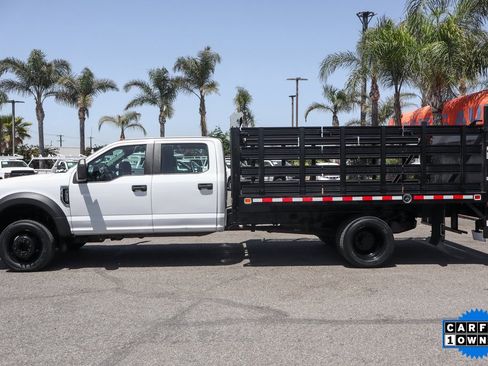 Used 2017 Ford F550 2WD Crew Cab Super Duty image 5